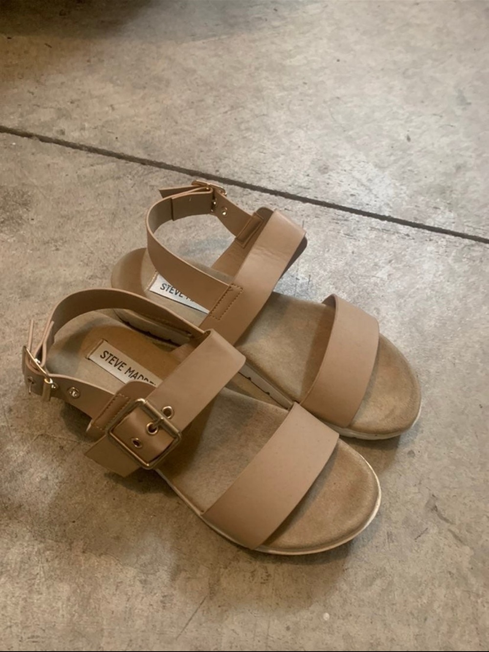 Steve Madden Tan Strappy Buckle Flat Sandals